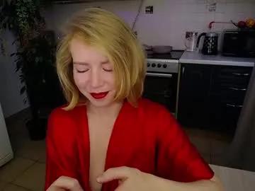 abigailmcgee — Wellcum to my kitchen! pvt r open #redhead #milf #flexible #bigpussylips #stockings [999 tokens remaining]