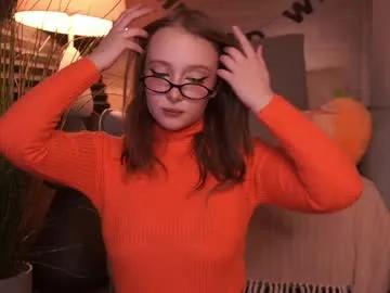 bunnybonn1e —       Velma <3 hot vibes  48/111/333/ #bigass #ahegao #saliva #natural #lovense