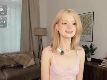 cutebrutality — hello air kiss to you ^.^ heh! I'm Alice...lush is on;) #new #shy #18 #blonde #teen [4 tokens remaining]
