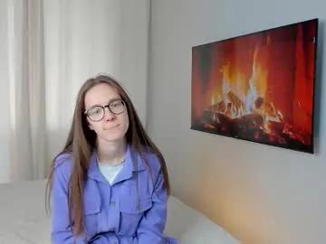 katinatonge — GOAL: - Lift up my shirt!!!!! #18 #teen #new #shy #smalltits [197 tokens remaining]