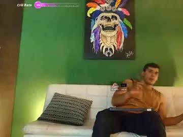 the_golden_boys —   121 //one s 1111   #lovense #straight  #bigcock #couple #Lovense #party #bi #straight #lovense #anal [4281 tokens remaining]
