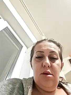 AvaNastyMilf — Vibe me in public +