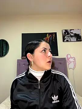 Emmie_Hot — PLUG IN MY ASS