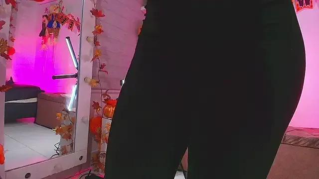 emyli_sw_ — Show Squirt