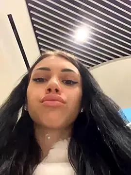 ilariea_girl — Pet my kitten