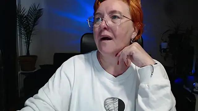 JoannaAndNeighbour — pussy