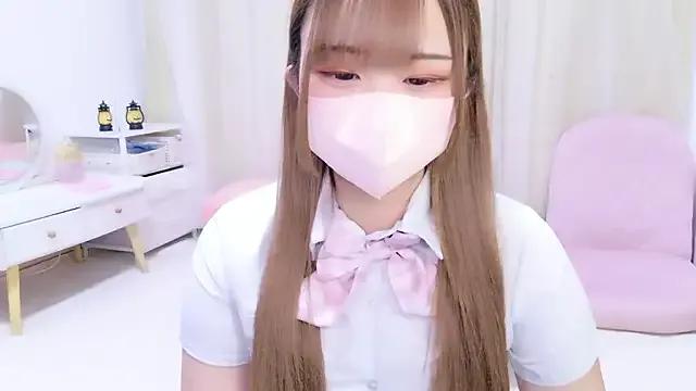 MAIKA_pyon — Group on StripChat