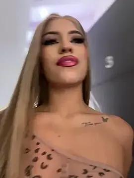 MystiqueXXX — MAKE MY PUSSY HAPPY