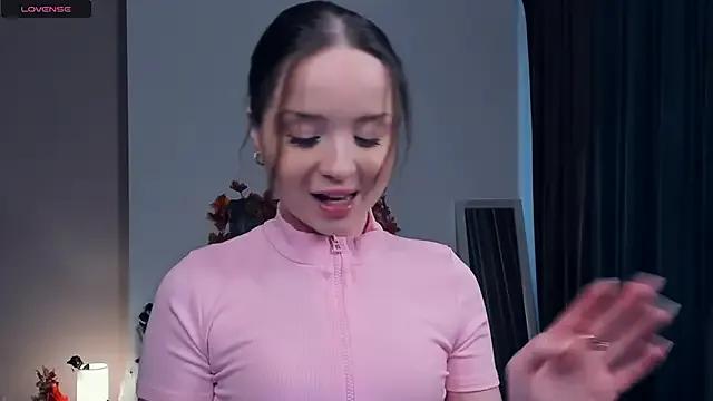 RenetTolken on StripChat 