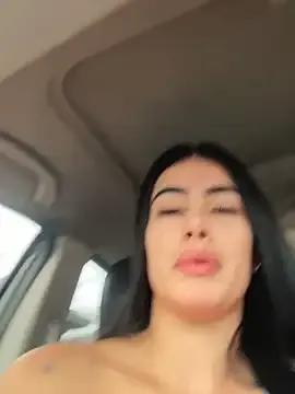 Sweet_and_caramel on StripChat 