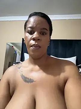 THICKBUNNYCHICKxxx — Freechat on StripChat