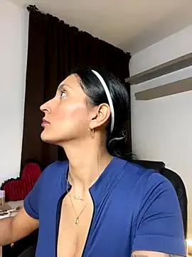 Valentina_cartier — #2Squirt ride dildo