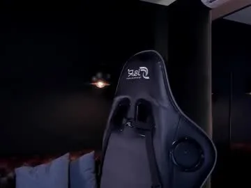 _adamcoper_ on Chaturbate 