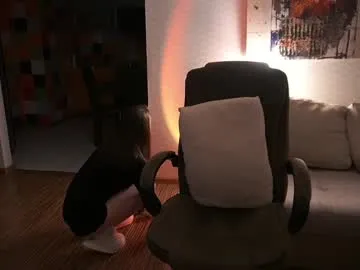 bitter_moon on Chaturbate 