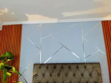 chaarlottee_69 on Chaturbate 