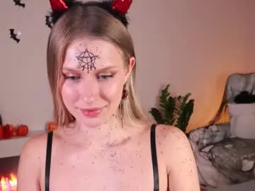 ella_twinkle on Chaturbate 