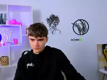 emil_lucky model from cb