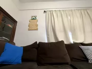 happilymarr1ed on Chaturbate 