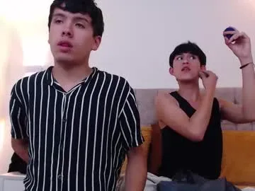 hoot_booys_ on Chaturbate 