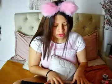 kitty_vibes_ on Chaturbate 
