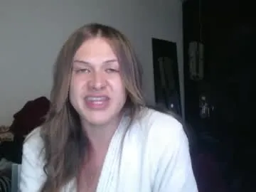 queennicky88 on Chaturbate