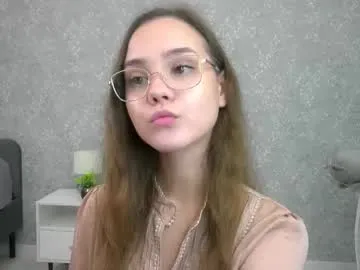 sara_whooops on Chaturbate 