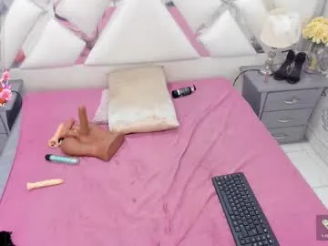 selenareyess on Chaturbate 