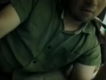 trotsky02 on Chaturbate 