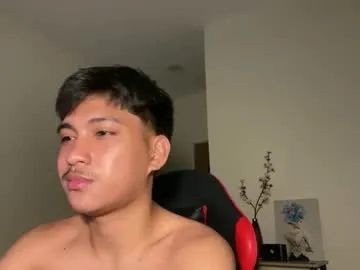 urcuteguy_jhonx on Chaturbate 