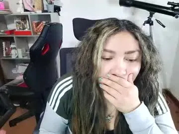 vellarossa on Chaturbate 