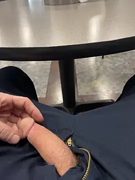 66Retro99 on StripChat 