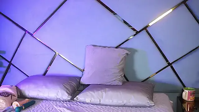 _mia_rossi model from sc