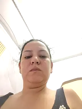 Abbyjoness21 on StripChat 