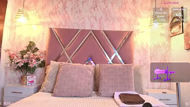 Aliice1_ on StripChat 