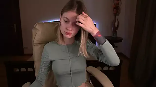 AnacondaOn on StripChat