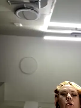 AnjaAmelia on StripChat 