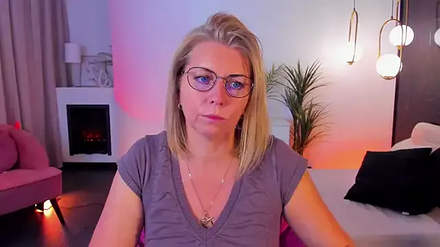 Annie_Light on StripChat 