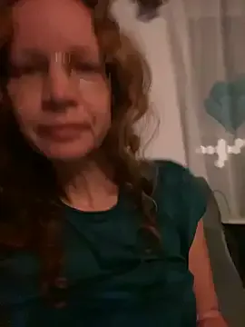 AnnikaRose on StripChat 