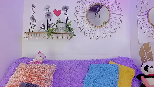 Ariadna_Evangeline on StripChat 