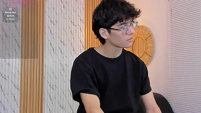 billie_jr on StripChat 