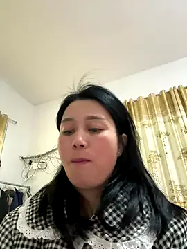 buusoom on StripChat 