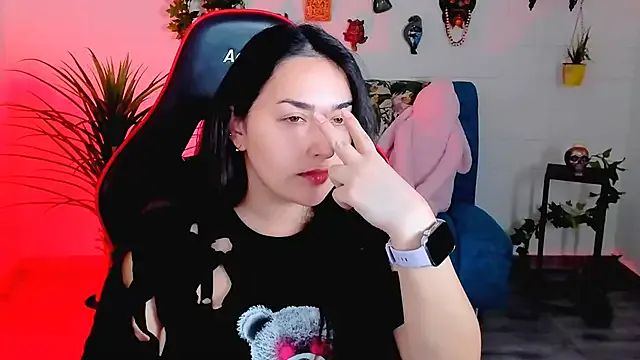 CeceliaJohnson on StripChat 