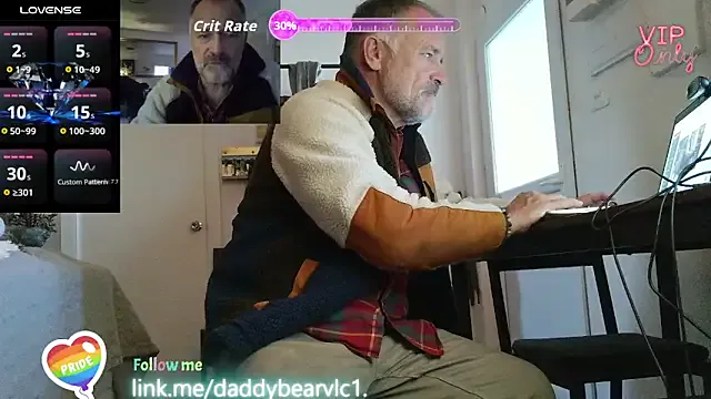 DaddybearVLC on StripChat 