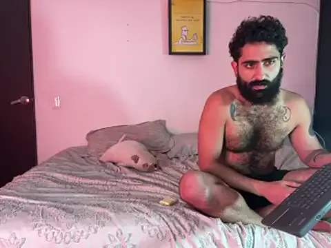 Damianscouple from StripChat is Freechat