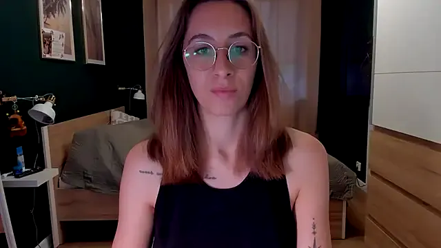 DesireMore90 from StripChat is Group