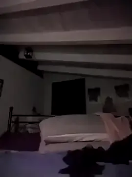 divinaerotica on StripChat 