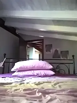 divinaerotica on StripChat 