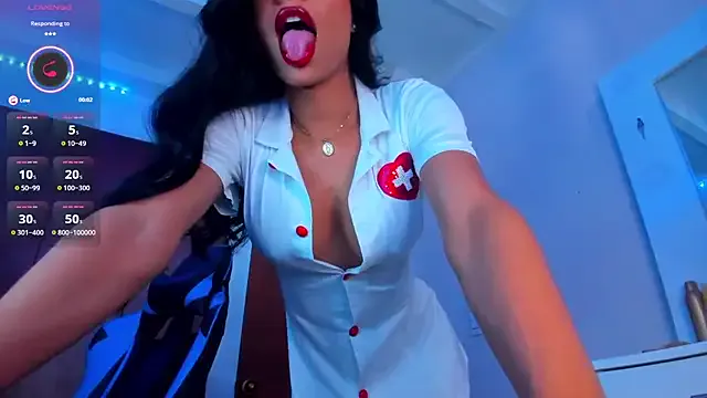 divinesalome on StripChat 