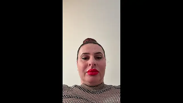 ElionaCruz model from sc