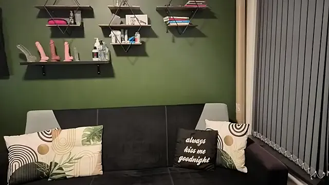 Eveline_Beauty_Kitty